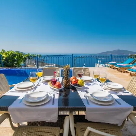 With Children's Pool And Sea View For 6 People In Antalya, - Awz 135