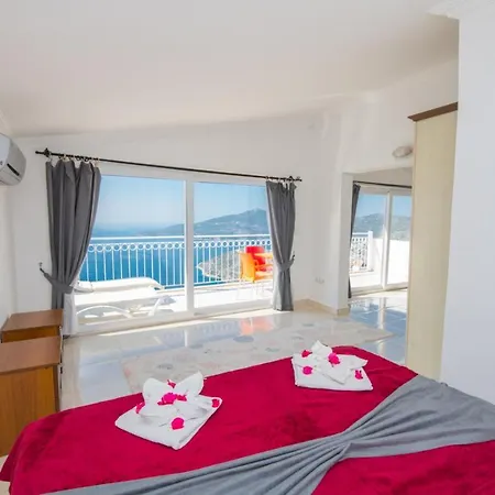 With Children's Pool And Sea View For 6 People In Antalya, - Awz 135 * Kaş